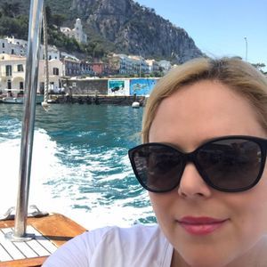 Meet your Posher, Kelley